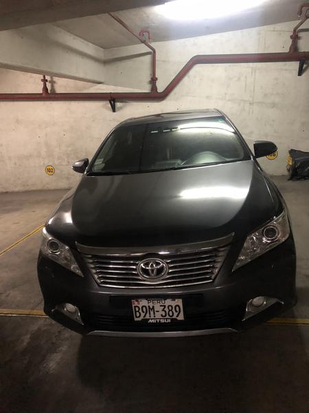 Toyota Camry • 2011 • 170,000 km 1