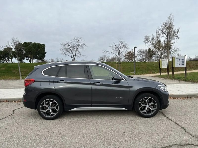 BMW X1 • 2017 • 55,000 km 6
