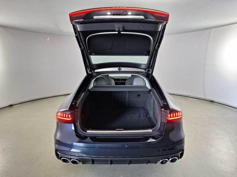 Audi A7 • 2021 • 73,000 km 3