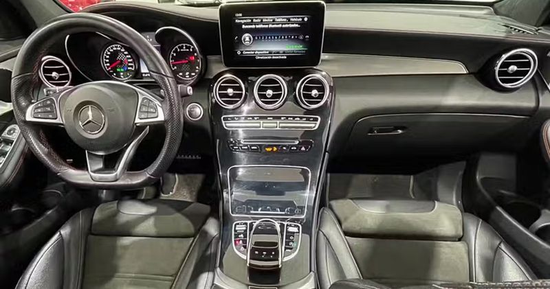 Mercedes-Benz GLC • 2019 • 46,721 km 7