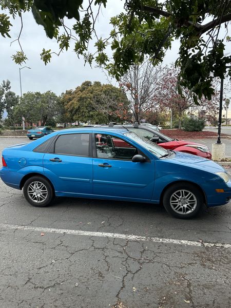 Ford Focus • 2007 • 190,000 mi 5
