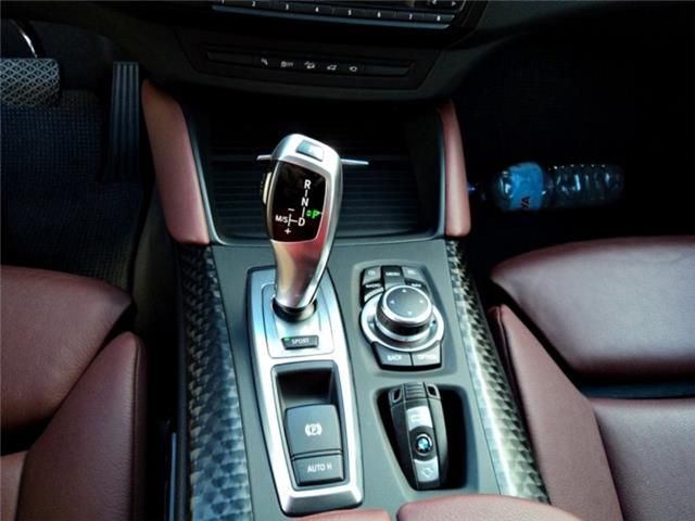 BMW X6 • 2011 • 205,000 km 4