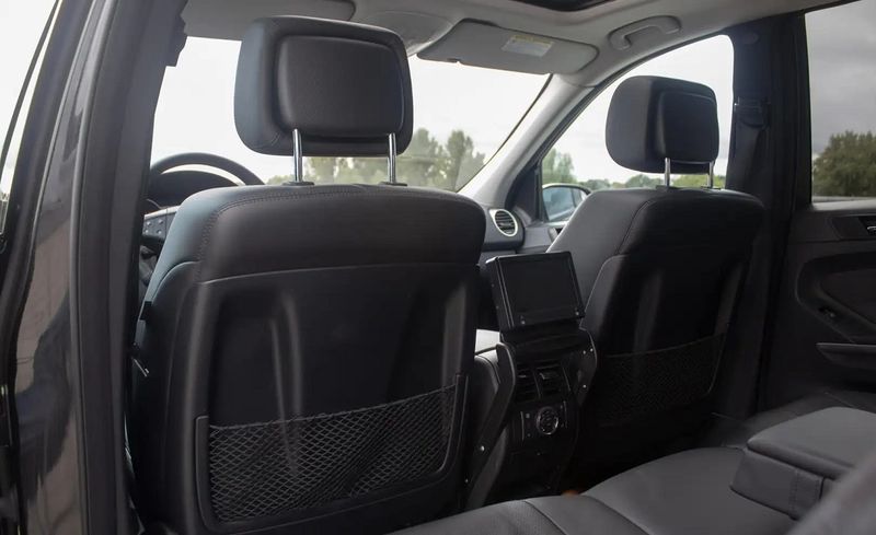 Mercedes-Benz M-Class • 2006 • 116,000 km 9