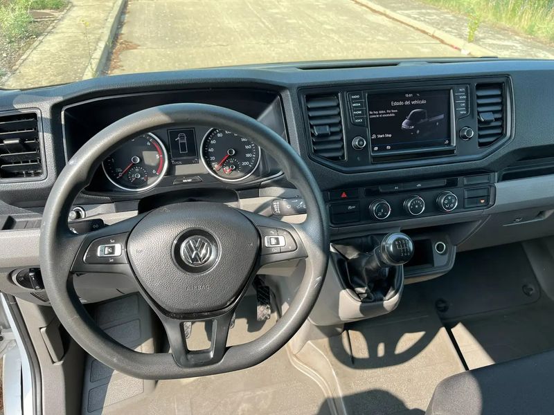Volkswagen Crafter • 2018 • 117,500 km 3