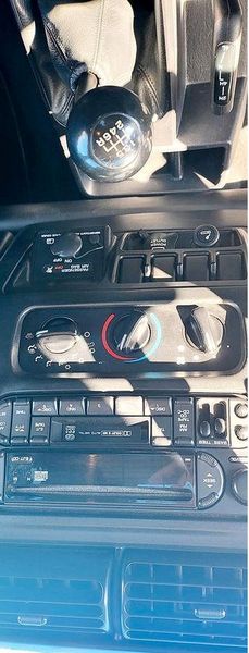 Jeep Wagoneer • 2007 • 60,000 km 5