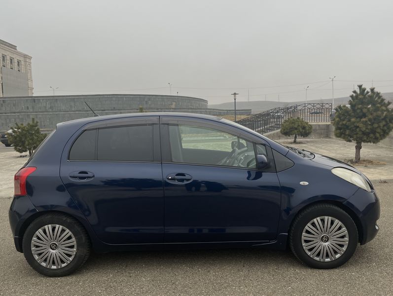 Toyota Vitz • 2006 • 172,337 km 4