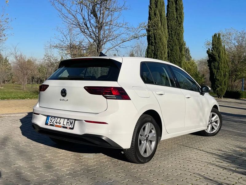 Volkswagen Golf • 2021 • 162,000 km 4