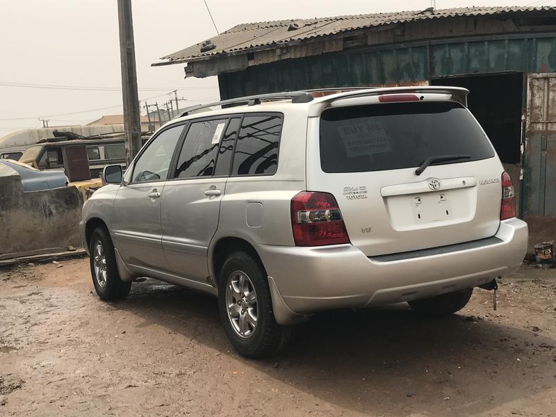 Toyota 4 Runner Limited • 2006 • 156,500 km 4