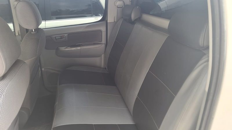 Toyota Hilux • 2008 • 0 km 6