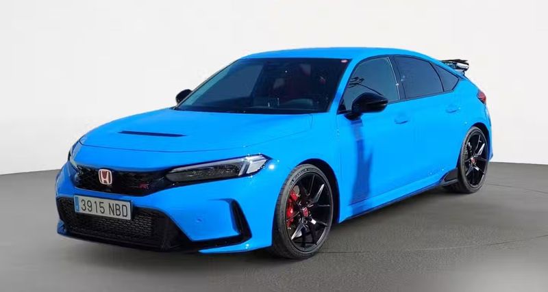 Honda Civic • 2025 • 5,510 km 1
