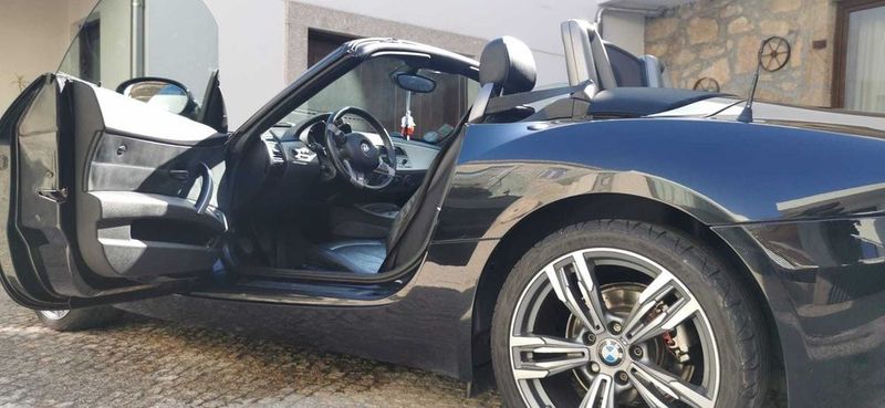 BMW Z4 • 2009 • 270,000 km 5
