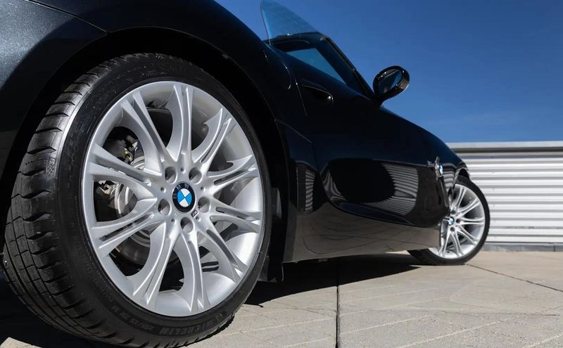 BMW Z4 Roadster • 2006 • 116,000 km 12