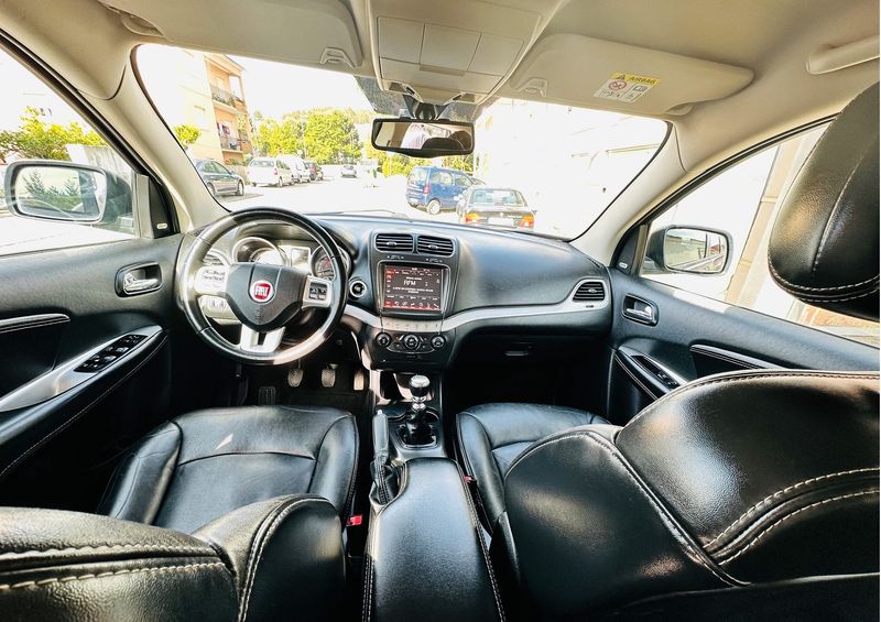 Fiat 500L • 2013 • 120,000 km 4