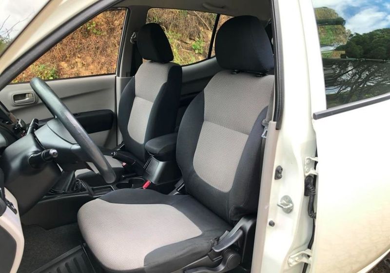 Mitsubishi L200 • 2010 • 30,712 km 4