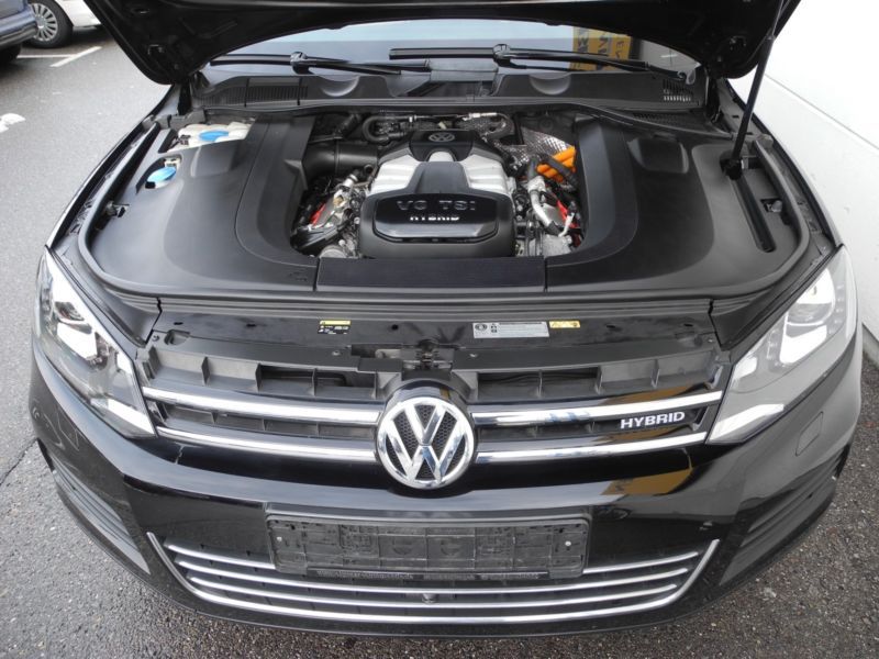 Volkswagen Touareg • 2012 • 119,996 km 8