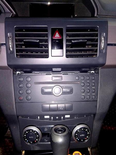 Mercedes-Benz GLK • 2010 • 113,000 km 5