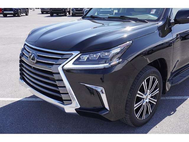 Lexus LX • 2022 • 32,512 km 1