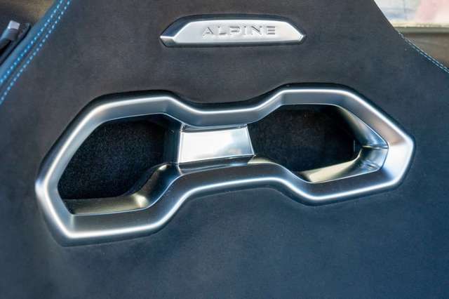 Renault Mégane • 2018 • 32,000 km 22