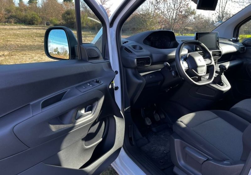 Peugeot RCZ • 2020 • 19,960 km 4