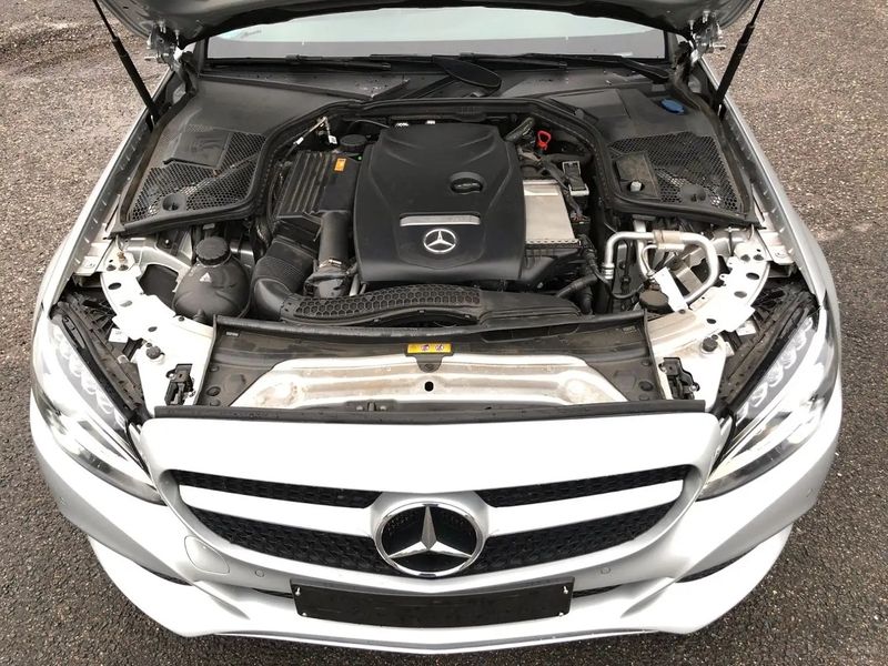 Mercedes-Benz C-Class • 2017 • 125,000 km 9