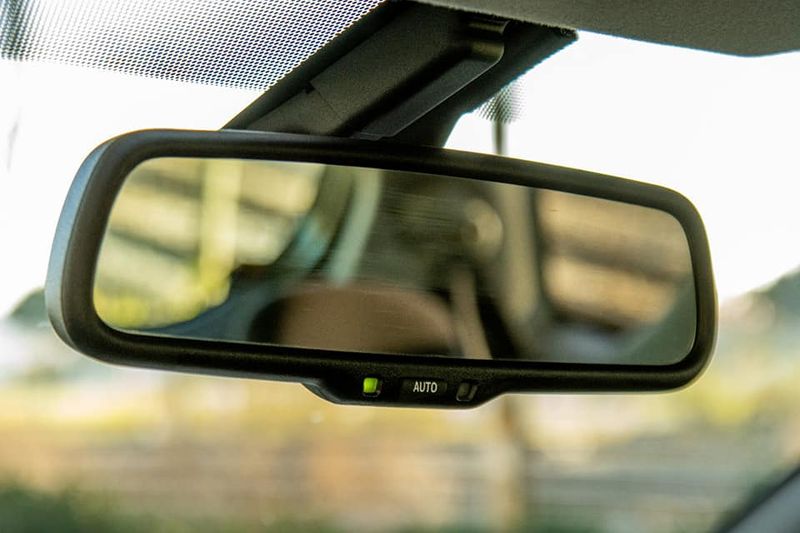 Toyota Vitz • 2009 • 81,000 km 6