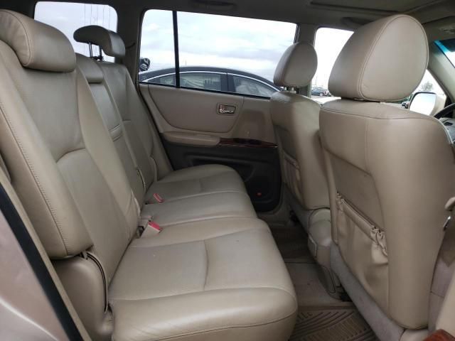 Toyota Highlander • 2005 • 10,000 mi 6