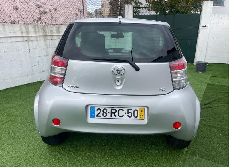 Toyota Auris • 2010 • 200,000 km 2