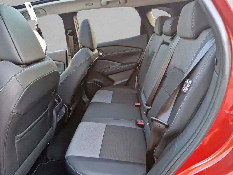 Nissan Qashqai • 2024 • 3,000 km 14