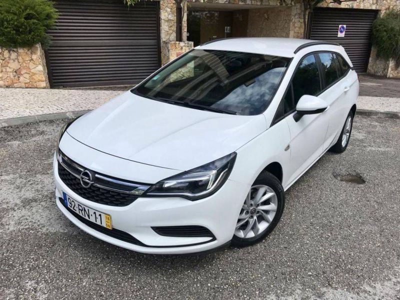 Opel Astra • 2016 • 180,000 km 3