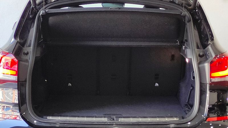 BMW X1 • 2022 • 23,532 km 16