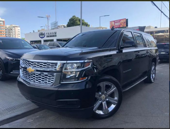Chevrolet Suburban • 2016 • 100,000 km 1