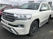 Toyota Land Cruiser • 2019 • 45,000 km 1