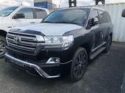 Toyota Land Cruiser • 2019 • 33,000 km 2