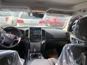 Toyota Land Cruiser • 2019 • 33,000 km 6