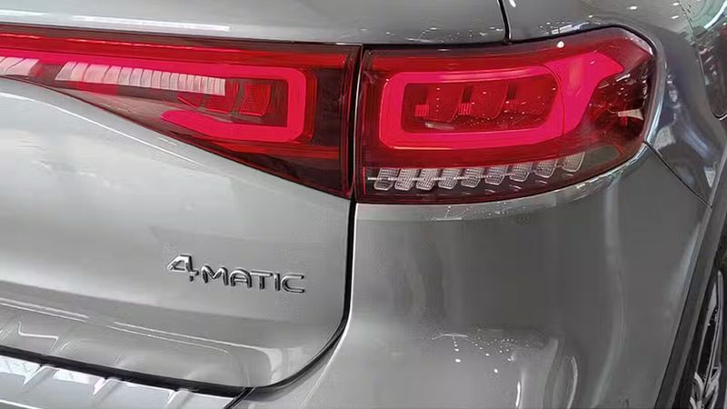 Mercedes-Benz Class B • 2022 • 29,365 km 24