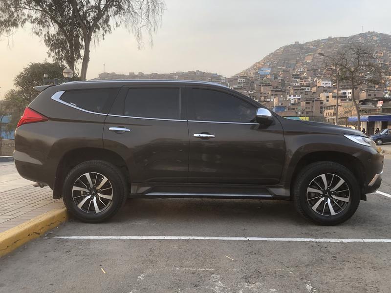 Mitsubishi Pajero Sport • 2018 • 25,000 km 9