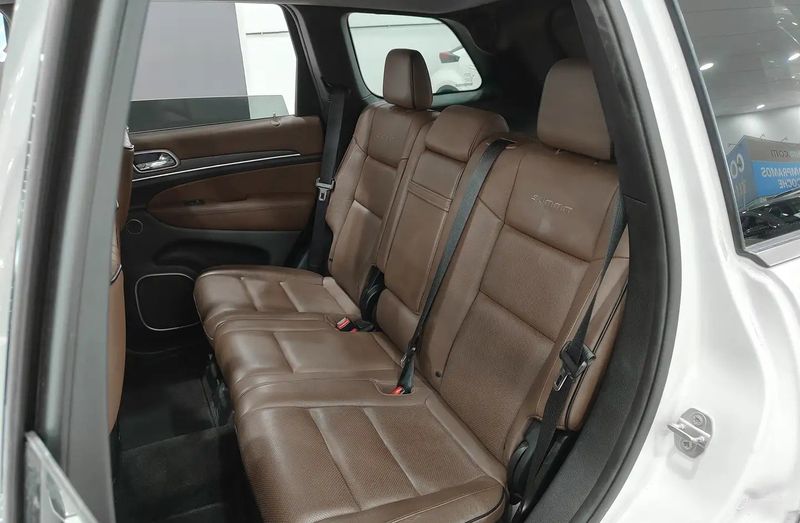 Jeep Grand Cherokee • 2016 • 94,751 km 5