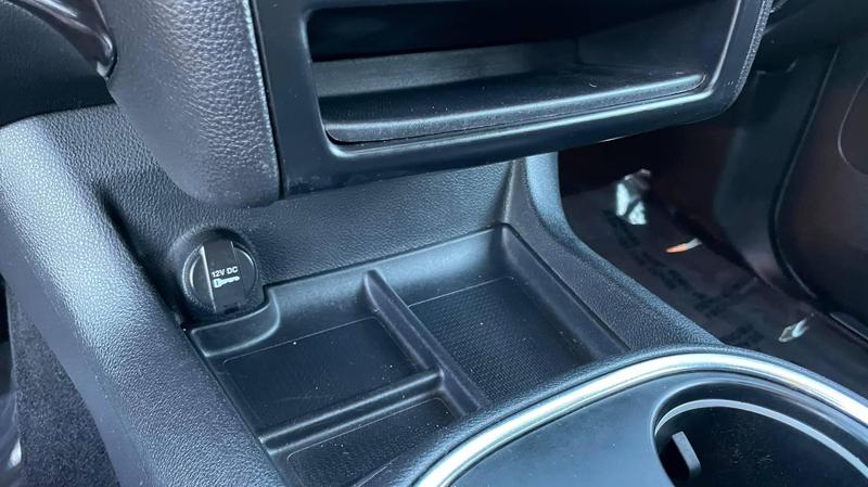 Dodge Attitude • 2013 • 173 km 6