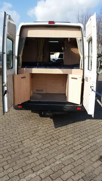 Volkswagen T5 • 2002 • 98,000 km 5