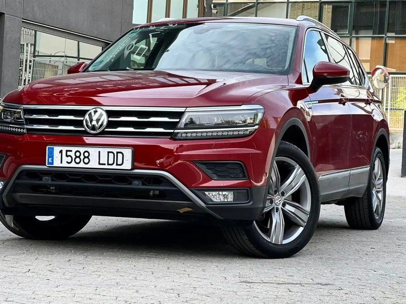 Volkswagen Tiguan Allspace • 2020 • 80,000 km 1