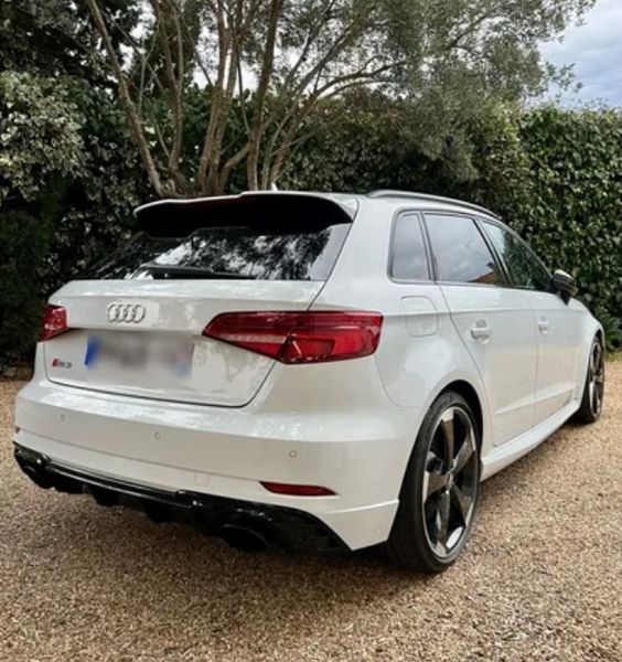 Audi RS 3 • 2018 • 40,000 km 2