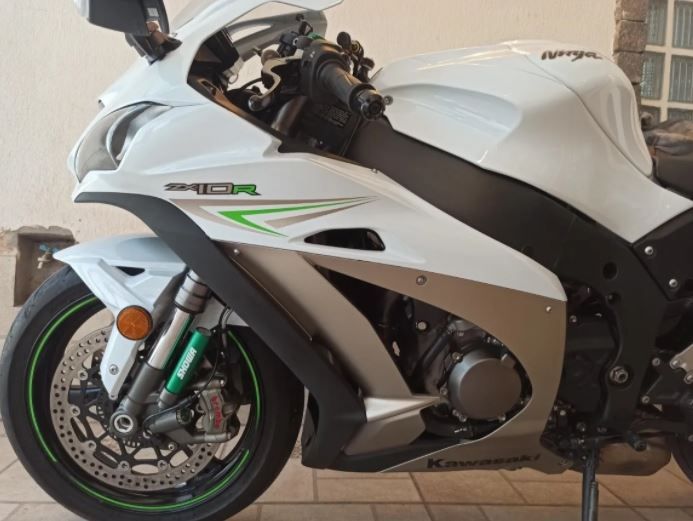 Kawasaki ninja zx 10r abs • 2017 • 20,000 km 4