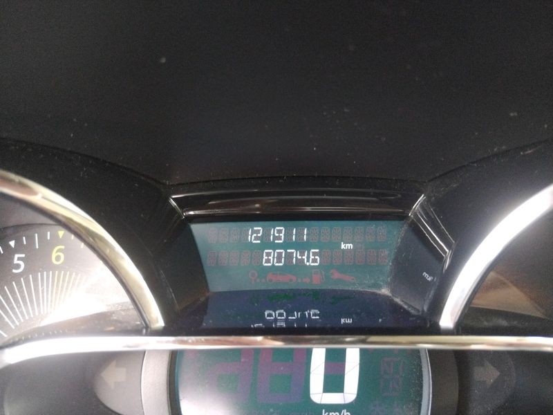 Renault Clio Grandtour • 2013 • 121,900 km 1