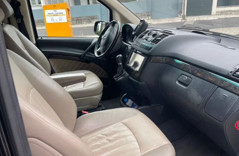 Mercedes-Benz 210 Van • 2012 • 182,000 km 2