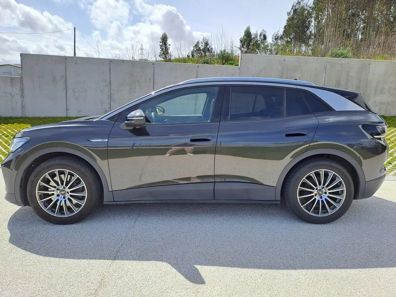 Volkswagen ID.4 • 2021 • 48,000 km 2