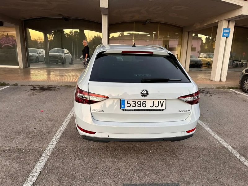 Škoda Superb Combi • 2015 • 135,000 km 7