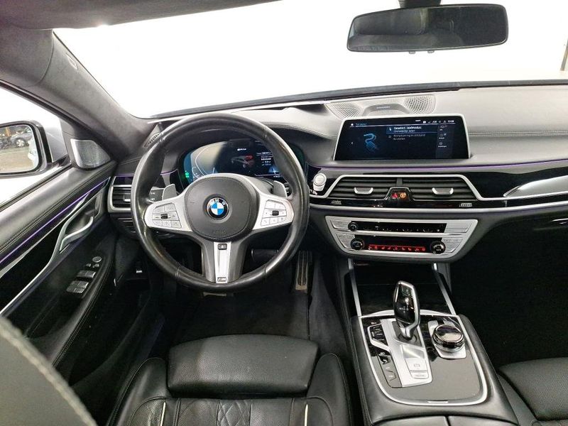 BMW 7 Series • 2020 • 136,314 km 2