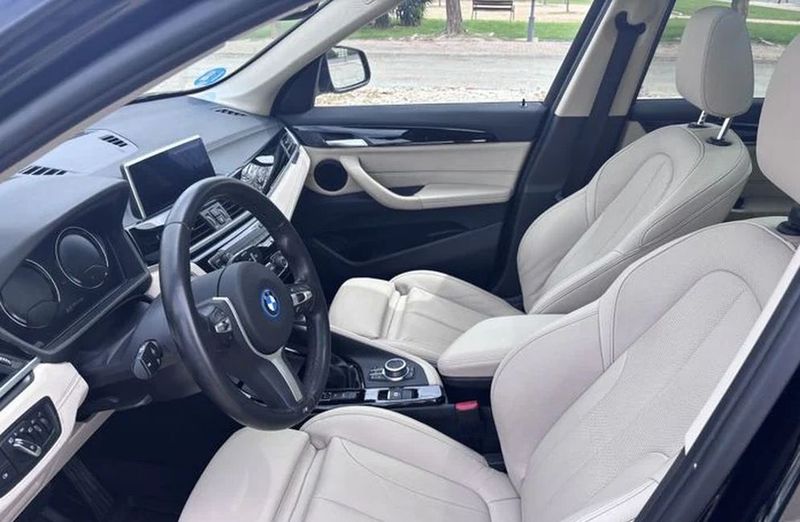 BMW X1 • 2021 • 40,000 km 9
