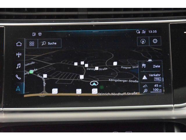 Audi Q8 • 2021 • 33,400 km 2