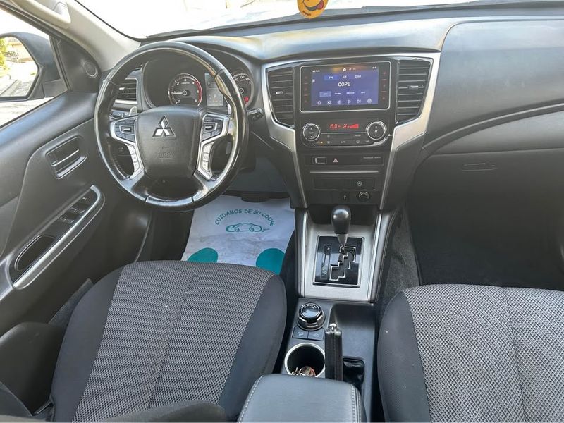 Mitsubishi L200 Pick up • 2022 • 99,900 km 2